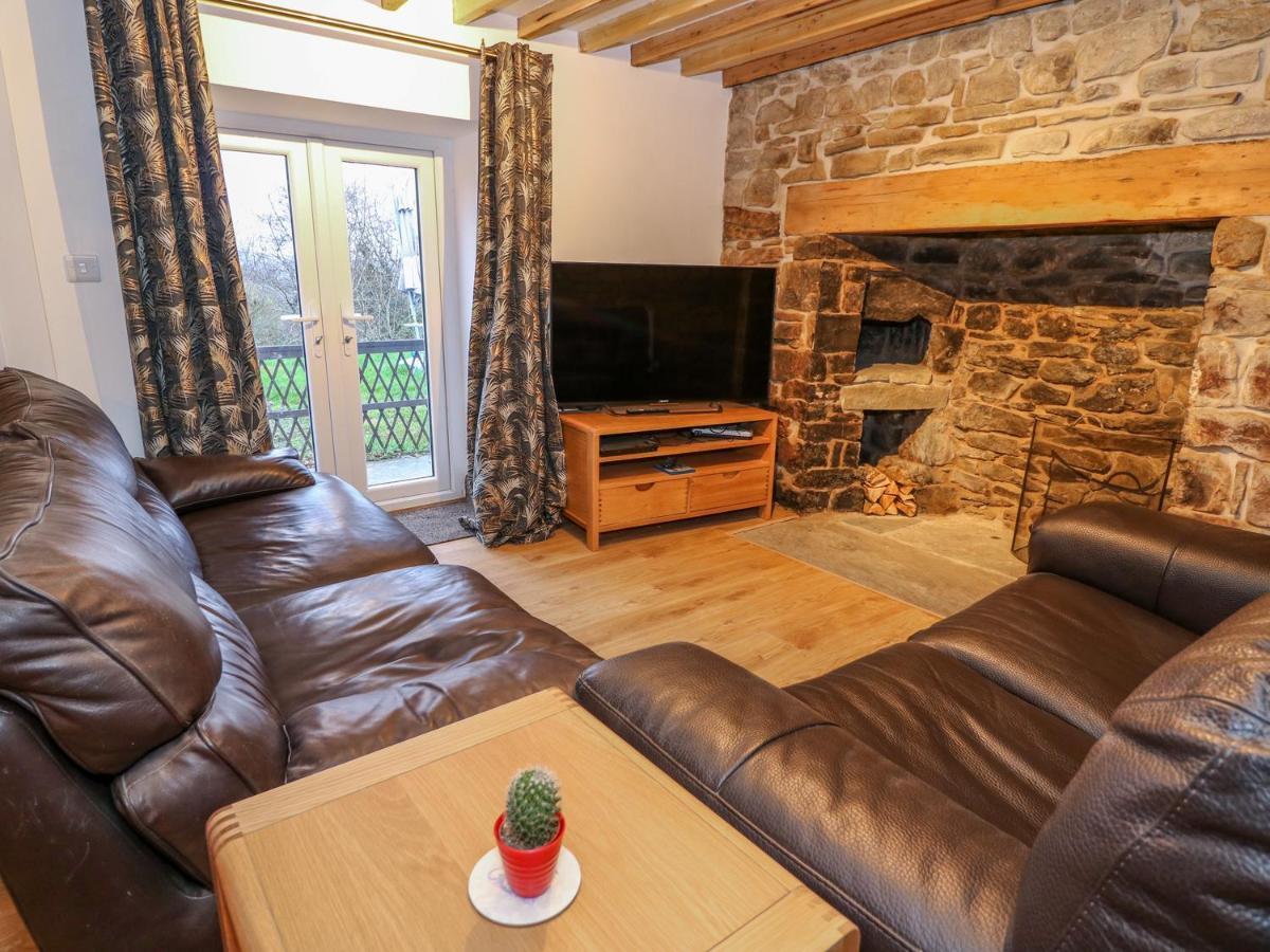 Crooked Hill Cottage Ammanford Exterior photo